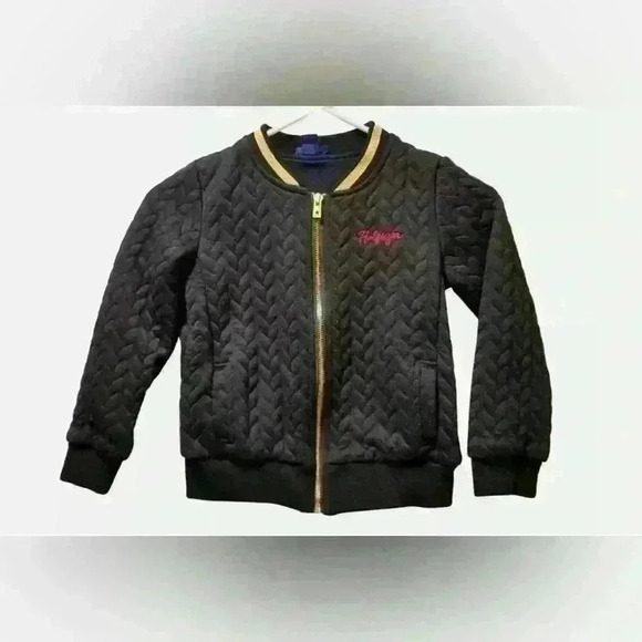 Tommy Hilfiger Girls Cable Knit Bomber Jacket  in Black embroidered logo size 5 - Picture 1 of 10